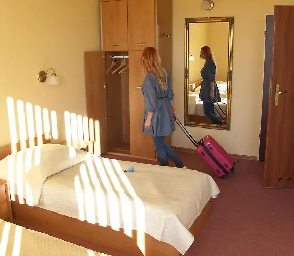 Δωμάτια σε οικογενειακή κατοικία Apro