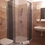 Noclegi Apro